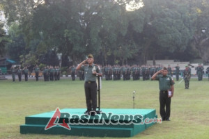 Kodim 1616/Gianyar Gelar Upacara 17-an Bersama Yonzipur 18/YKR di Gianyar