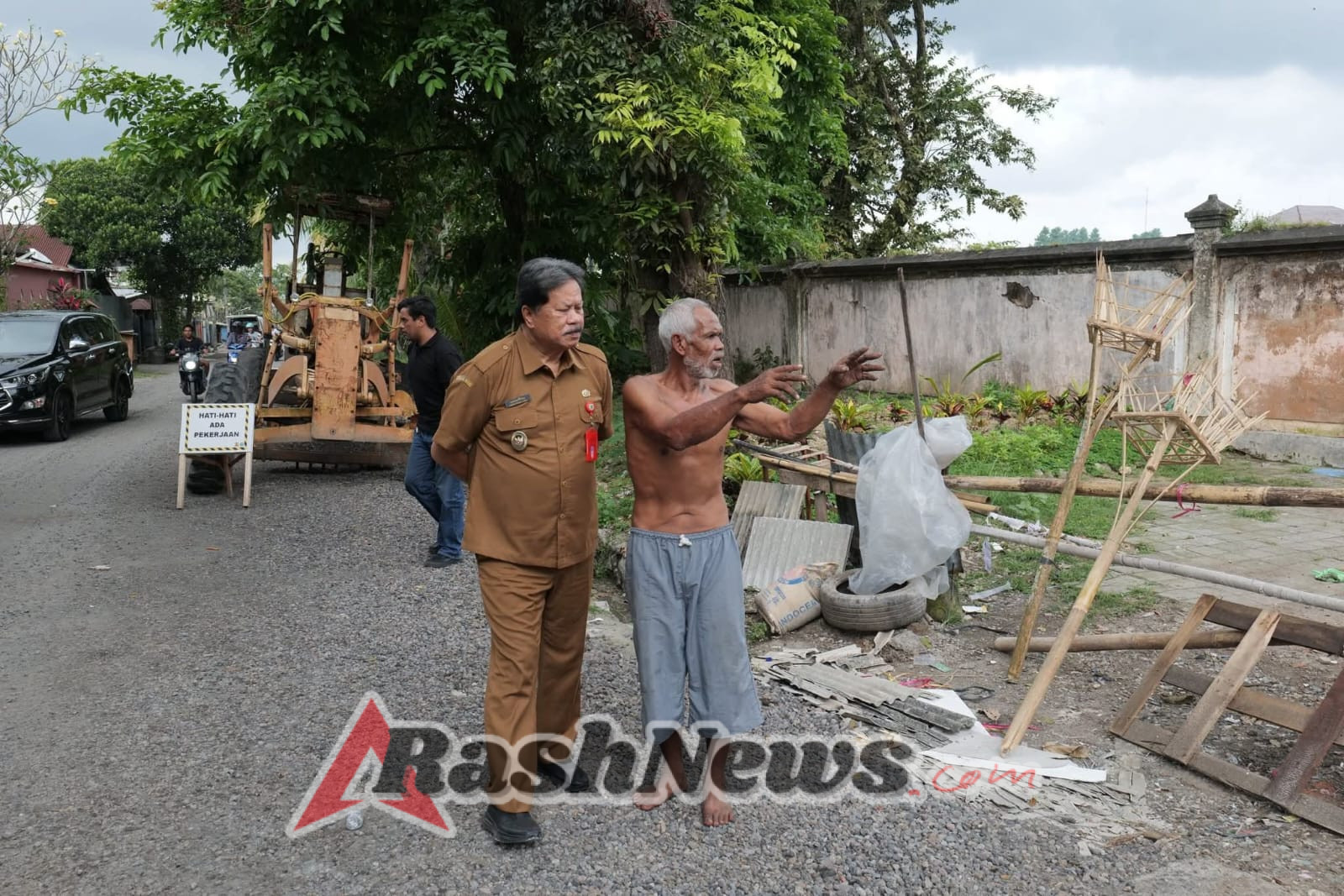 Pentingnya Percepatan Perbaikan Infrastruktur, Wakil Bupati Tabanan Tinjau Progres Pekerjaan di Desa Tista dan Bajera