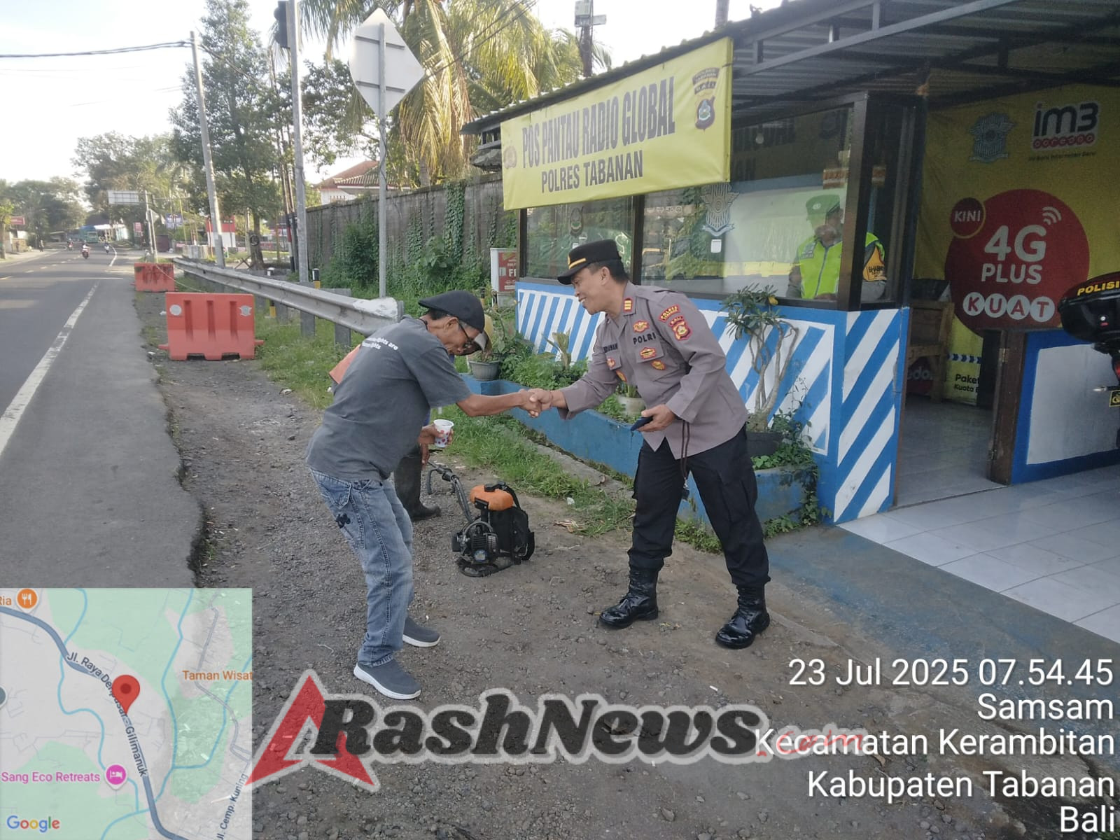 Kapolsek Kerambitan Pimpin Kegiatan Pembersihan Pos Pantau Radio Global Lumajang.