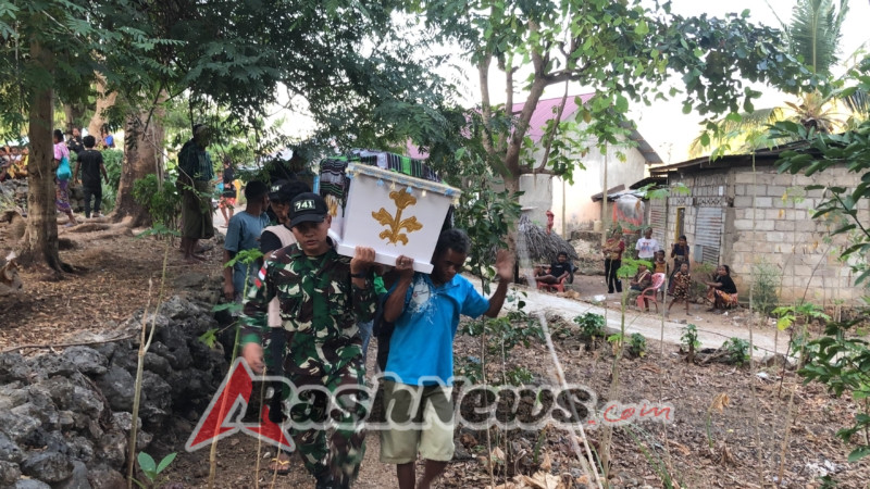 Tindak Kepedulian Pos Maubusa: Bantu Pemakaman Warga Binaan Desa Asumanu