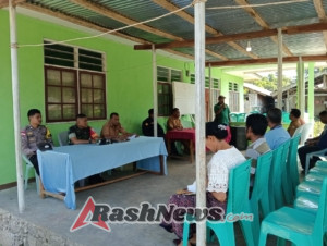 Babinsa Kodim 1602/Ende Bersama Dinas Pertanian Percepat Program Pemberdayaan Desa Ranokolo