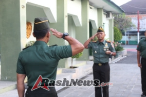 Kasad Tegaskan Larangan Terlibat Judi Online dan Pinjol dalam Amanat Upacara