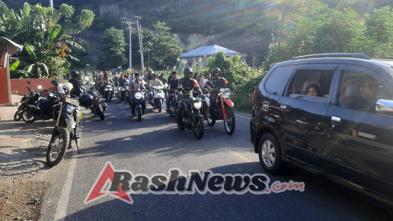 Sambutan Meriah Koramil 1612-03/Reok kepada Jamaah Haji Kecamatan Reok