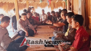 Babinsa Bersama Polsek dan Pemdes Mediasi Warga Terkait Instalasi Listrik di Kampung Pagarewa