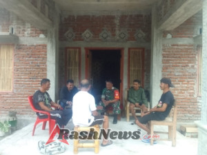 Babinsa Koramil 1602-01/Ende Gelar Komsos dan Pamwil di Desa Tumberabu 1