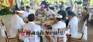Dandim 1623/Karangasem Hadiri Upacara Atma Wedana Utama Karya di Puri Agung Karangasem