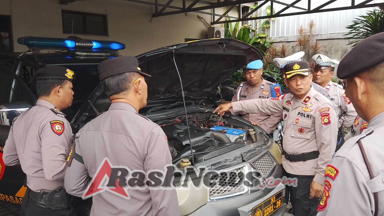 Cek Kendaraan Dinas dan Evaluasi Tugas, Polsek Dentim Laksanakan Apel Jam Pimpinan