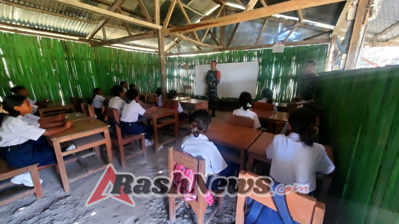 Antusias Siswa SMPN 1 Satap Tubaki Terima Materi PBB dan Wasbang dari Pos Nananoe