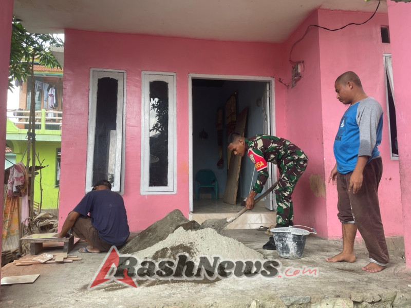 Babinsa Ende Perkuat Kemanunggalan dengan Masyarakat Lewat Karya Bakti Fisik di Desa Raporendu