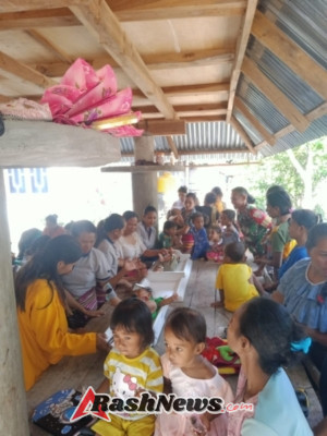 Wujudkan Balita Sehat, Babinsa Koramil 1618-04/Bisel Dampingi Kegiatan Posyandu di Desa Binaan