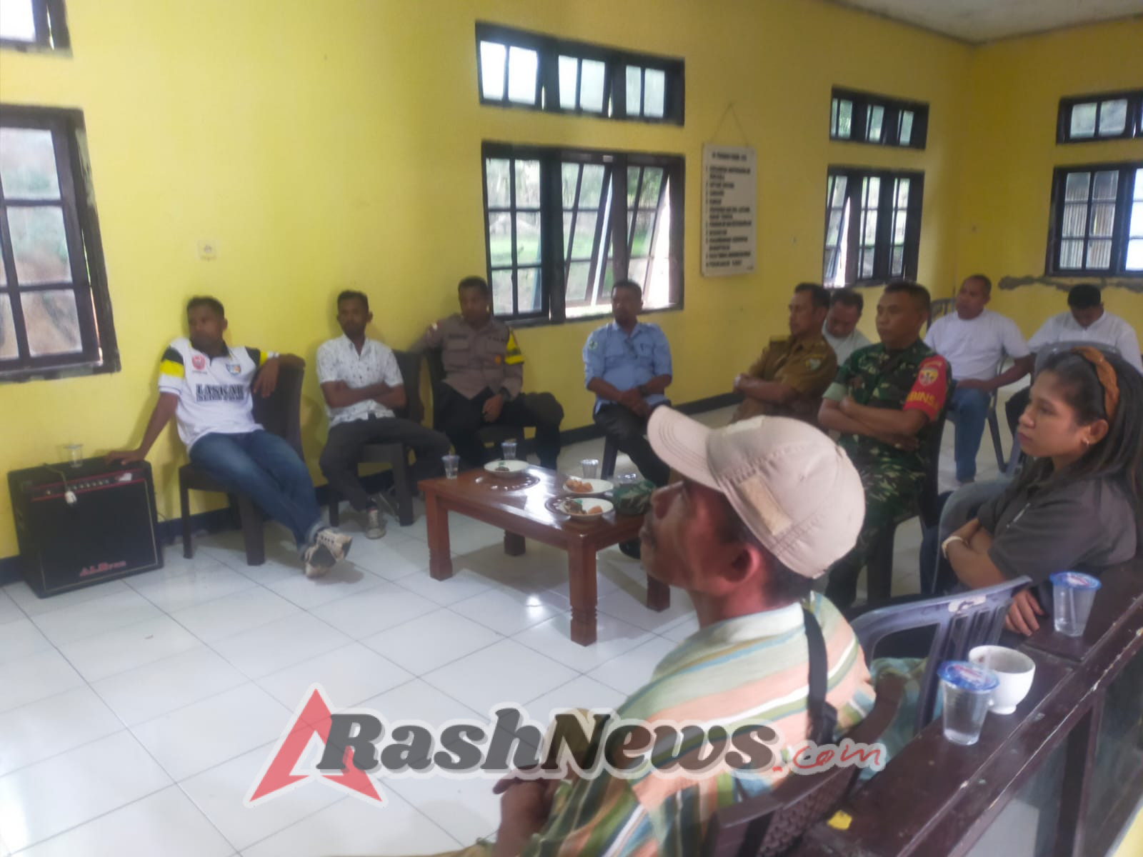 Rapat Pemantapan HUT RI ke-80, Babinsa Kodim 1602/Ende Aktif Berperan Serta di Ndori