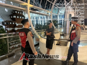 Tingkatkan Pelayanan dan Keamanan, Polisi Bandara Ngurah Rai Sambangi Pengunjung dengan Pendekatan Humanis