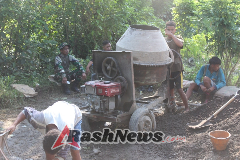 Peran Strategis Babinsa dalam TMMD 125: Serda Suparman Satukan TNI dan Masyarakat