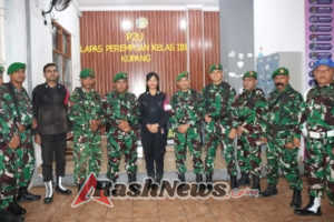 Personel Kodim Sisir Objek Vital Kota Kupang Malam Hari untuk Keamanan