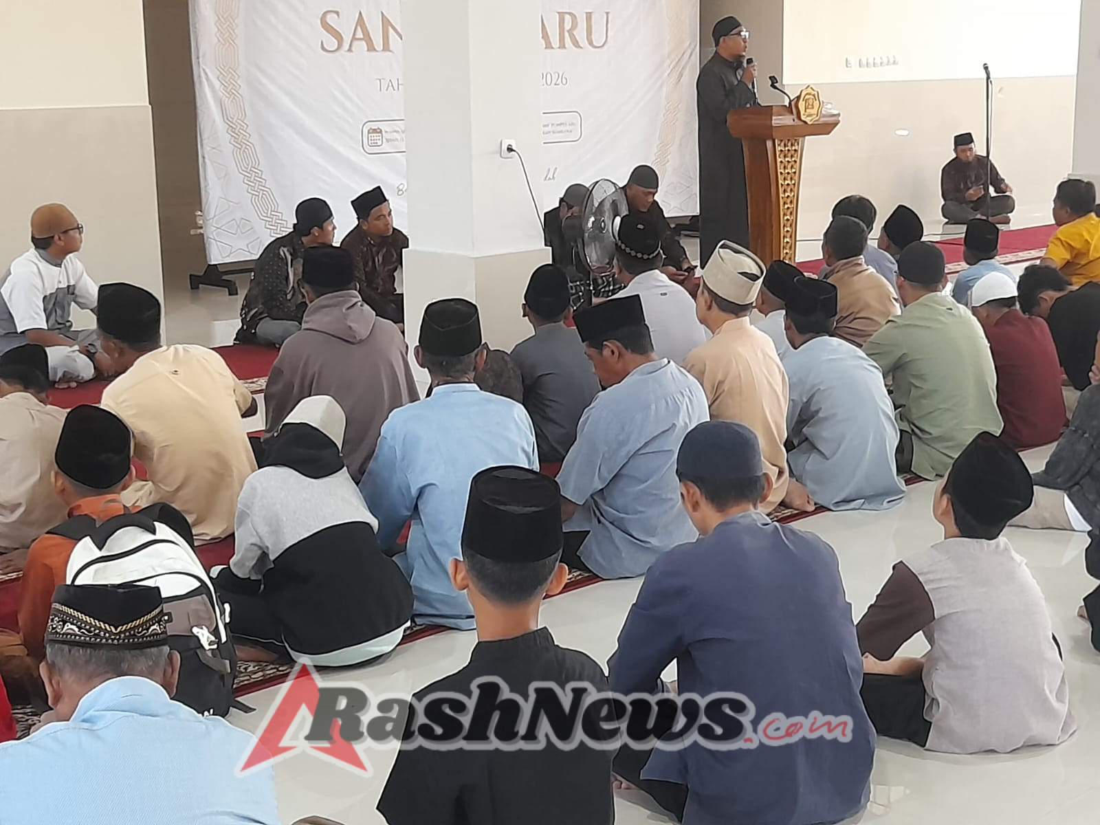 Babinsa Desa Leseng Hadiri Penerimaan Siswa Baru Ponpes Abu Hurairah Sumbawa