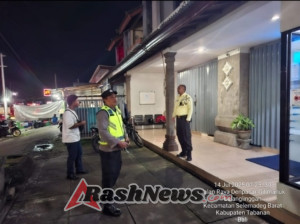 Polsek Selemadeg barat Gelar Patroli Malam Pantau Keamanan wilayah Cegah Gangguan Kamtibmas