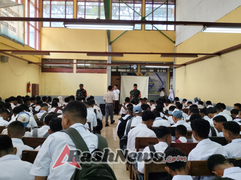 SMK Negeri 2 Ende Gelar Pembagian Makan Bergizi Gratis untuk 2.376 Siswa