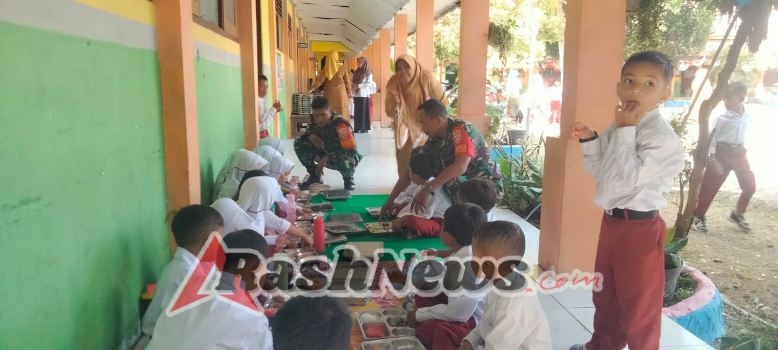 Ribuan Pelajar Kota Bima Terima Makan Bergizi Gratis dari SPPG dan Kodim Bima