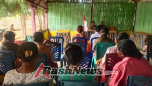 Babinsa 1618-06/Bian Gelar Komsos Bersama Kepala Desa dan Warga, Sepakati Gotong Royong Massal