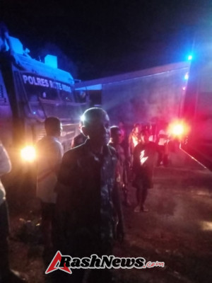 Kolaborasi Warga dan Petugas Padamkan Api di Rumah Warga RT 11 Mokdale Rote Ndao