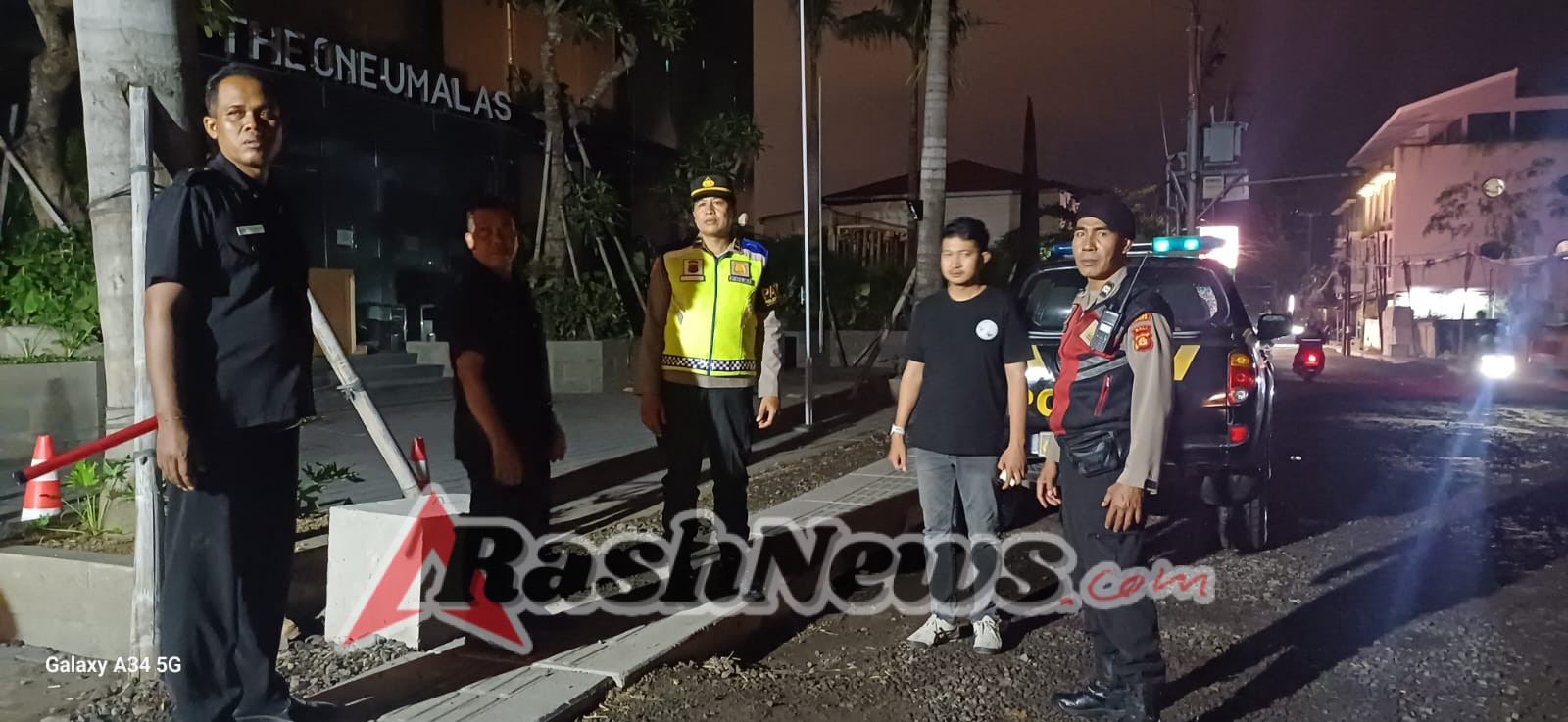 Polsek Kuta Utara Tingkatkan Patroli Malam Pantau Situasi Di Jalan Bumbak