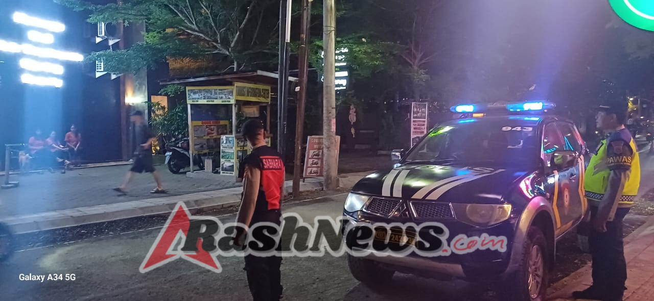 UKL Polsek Kuta Utara Tingkatkan Patroli Amankan Aktipitas Wisata  Di Jalan Berawa.
