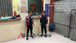 Patroli Jalan Kaki Subuh Sat Samapta Polres Tabanan, Pastikan Situasi Aman dan Kondusif di Titik Rawan