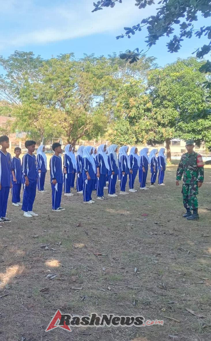 Sinergi TNI dan Sekolah, Babinsa Latih Siswa Baru di Awal Tahun Ajaran
