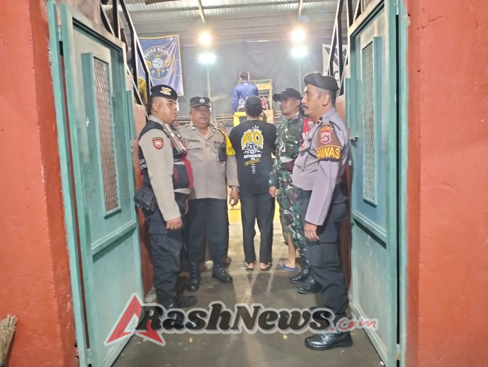 Dukung Kelancaran Event Olahraga, Polsek Abiansemal Laksanakan Pengamanan Turnamen Voli Poker Cup IV