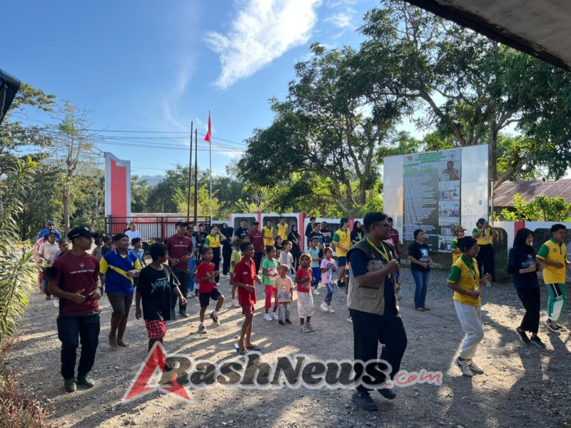 Satgas Pos Salore Dukung Kegiatan Mahasiswa KKN, Laksanakan Senam dan Jalan Santai Bersama Masyarakat