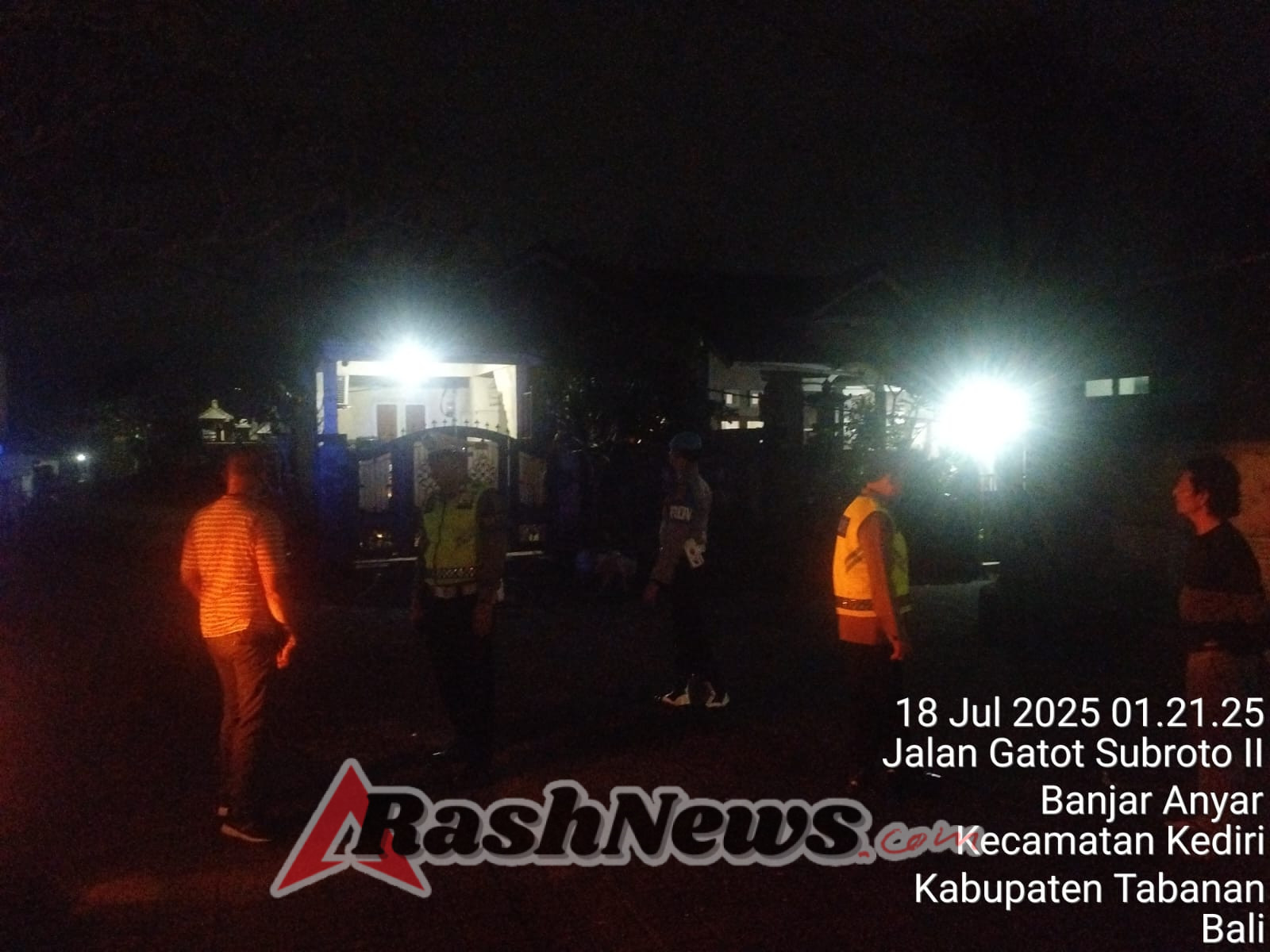 Jaga Situasi Kondusif Saat Jam Rawan, Polres Tabanan Gelar Blue Light Patrol Gabungan