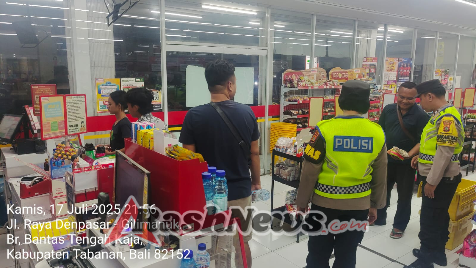 Polsek Seltim Intensifkan Patroli Blue Light Upaya Cegah Kasus Curat, Curas dan Curanmor.