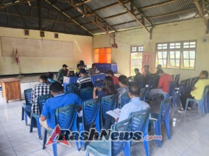 Babinsa Koramil 1624-01/Larantuka Hadiri Rapat Persiapan HUT RI dan Jambore Pramuka di Kecamatan Tanjungbunga