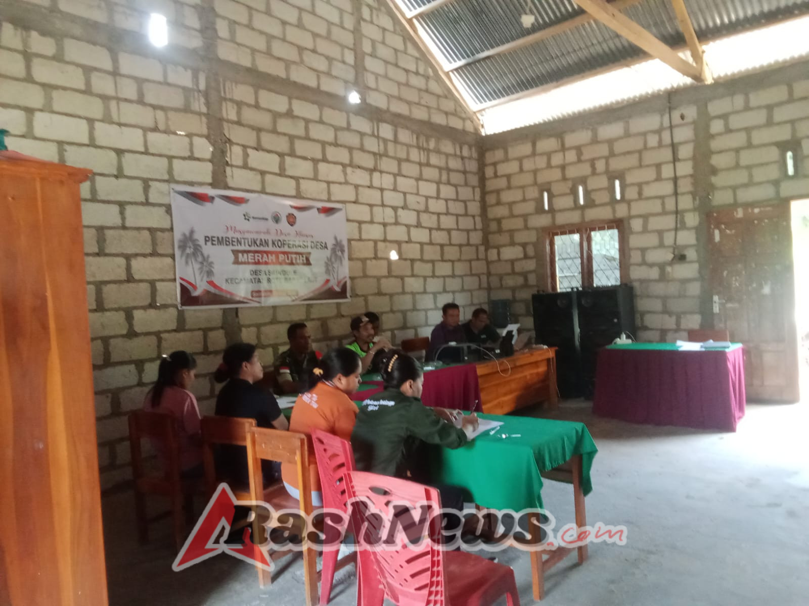 Babinasa Koramil Batutua Koptu Edi Mollo Hadiri Pra PMT di Desa Saindule