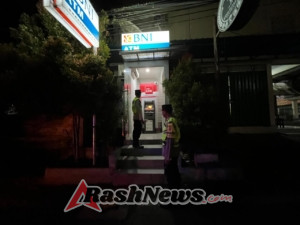 Cegah terjadinya Kriminalitas pada malam hari, Polsek Penebel laksanakan Patroli Blue Light