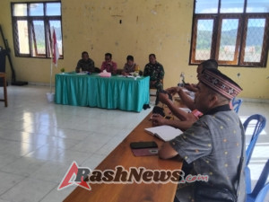 Camat dan Babinsa Bersinergi Gelar Rapat Persiapan Peringatan HUT RI ke-80 di Reok Barat