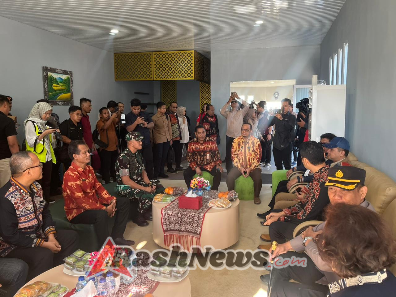 Dandim 1601/Sumba Timur Kawal Kunker Menteri Transmigrasi RI di Wilayah Binaan