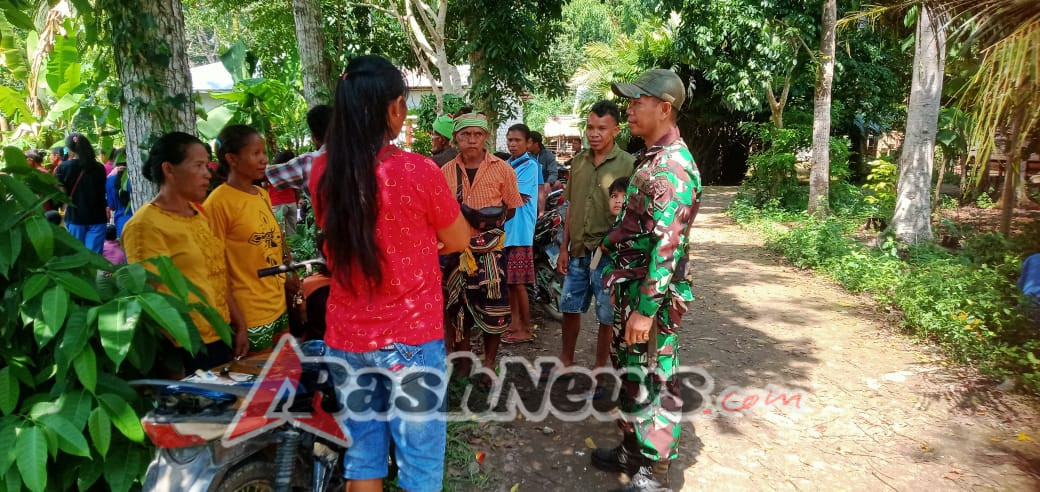 Babinsa Sertu Muhidin Ajak Warga Tingkatkan Keamanan Lingkungan