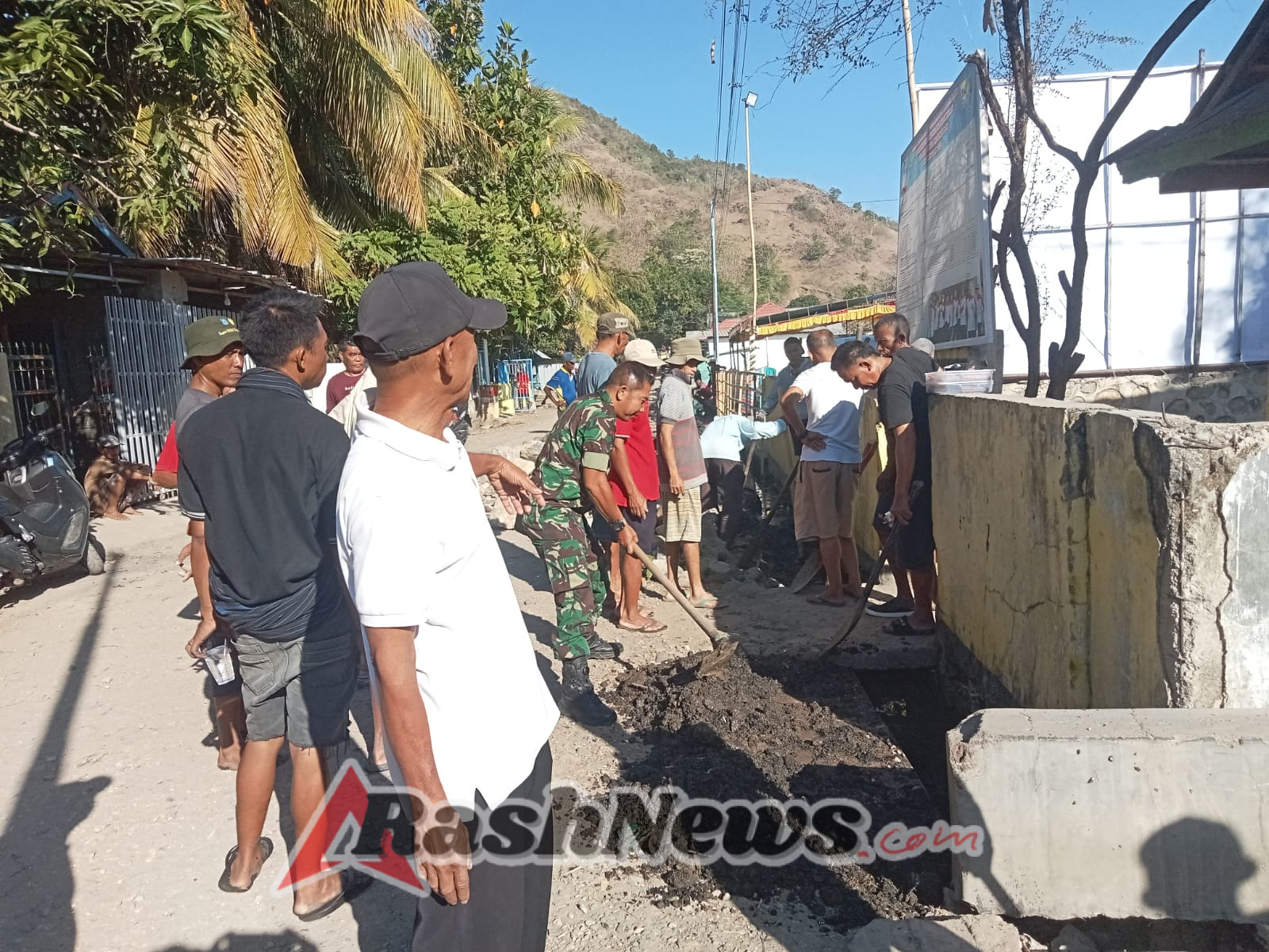 Kegiatan Gotong Royong Desa Baralau Jadi Contoh Pembangunan Lingkungan Berkelanjutan