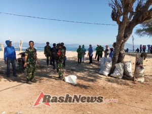 Sinergi TNI dan Persit di Karya Bakti Usai Festival Lakey