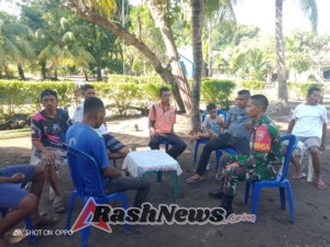 Babinsa Koramil Pantar Intensifkan Komsos, Ciptakan Hubungan Harmonis di Wilayah Binaan