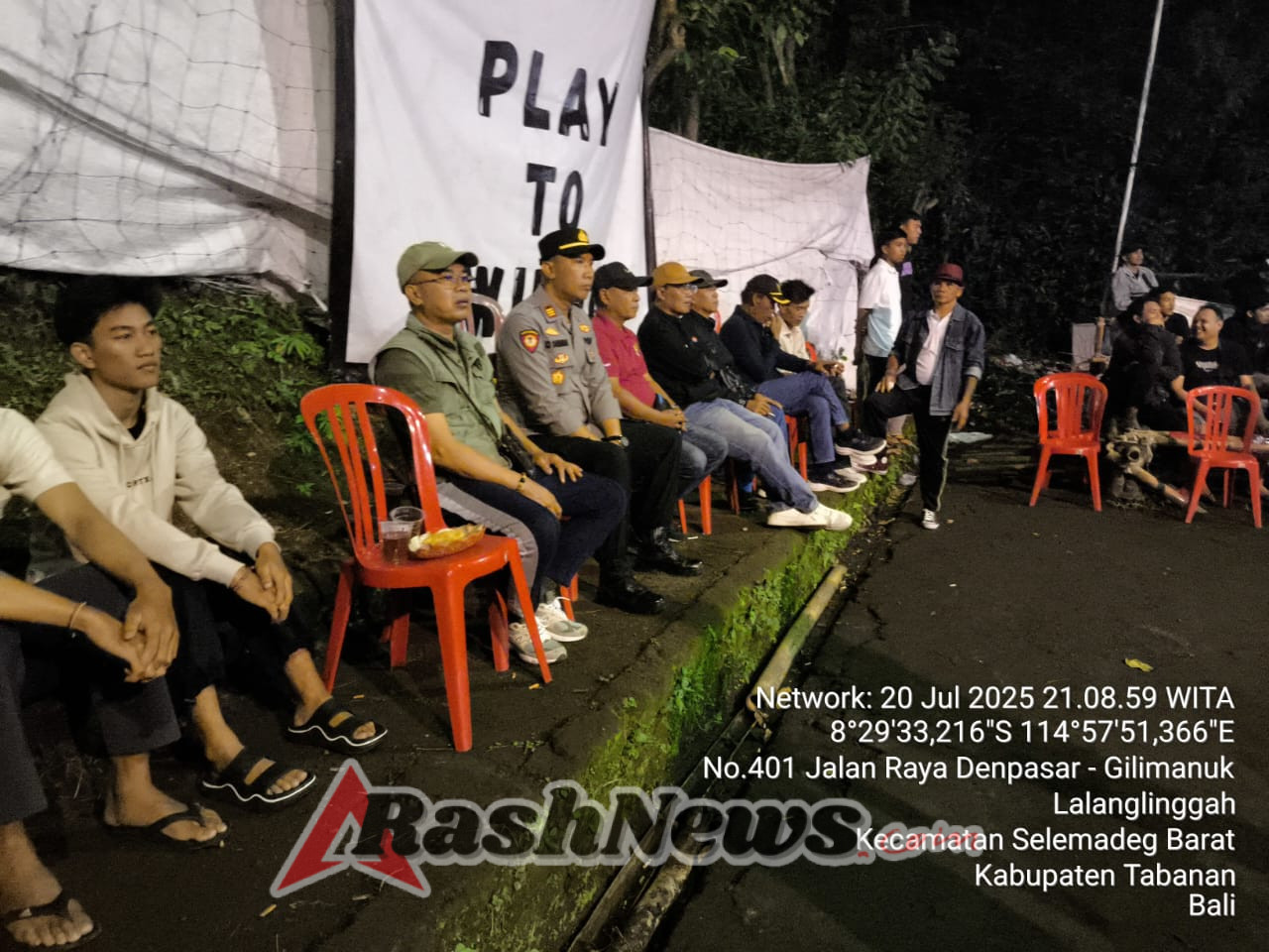 Kapolsek Selemadeg barat Hadiri Penutupan Final Bola Voli Selbar Cup 2025