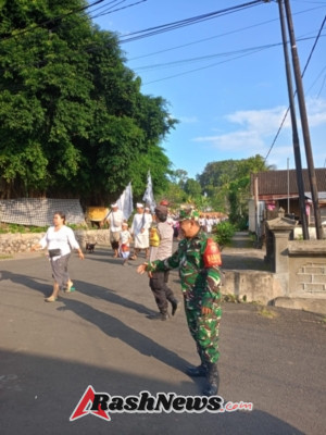 Beru Pelayanan Dukung Upacara Keagamaan, Babinsa Getakan Beri Pengawalan Upacara Melasti