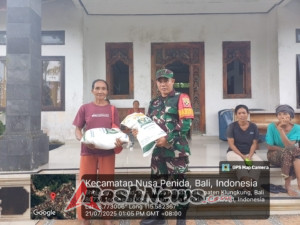 Kodim 1610/Klungkung Amankan Penyaluran Bantuan Pangan Beras dengan TNI dan Polri