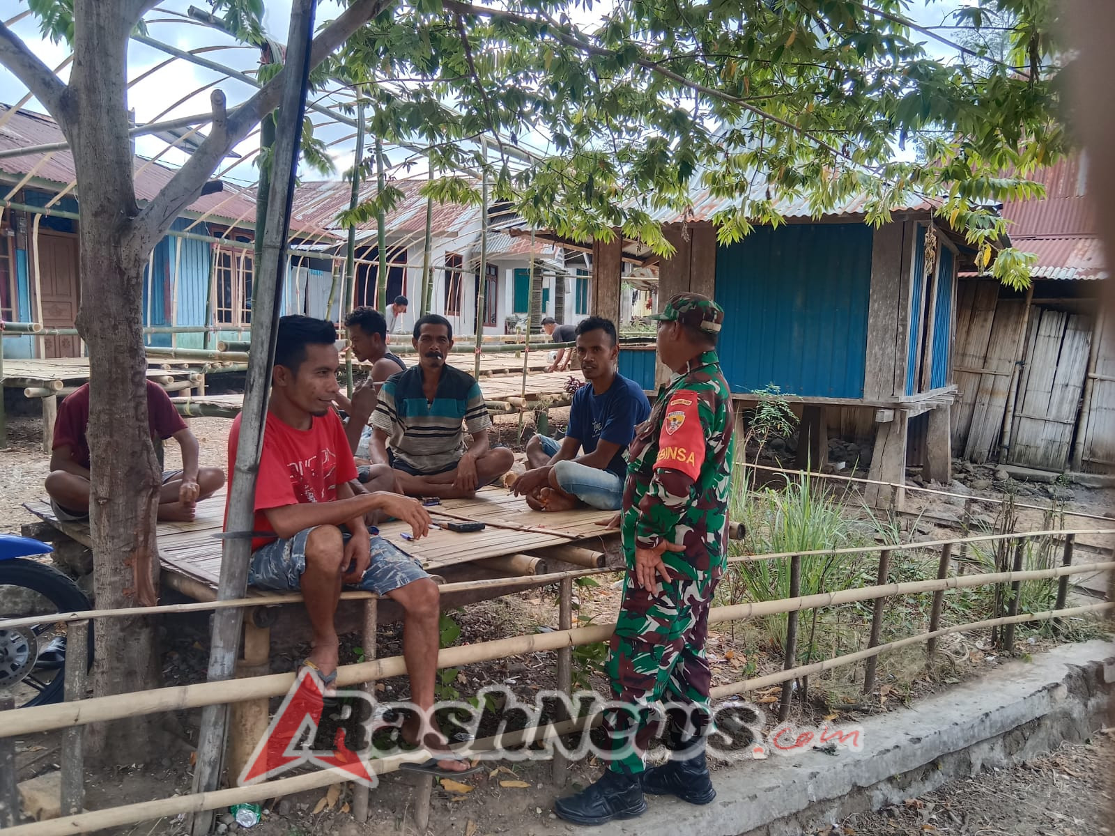 Wujudkan Wilayah Aman, Babinsa Kodim 1602/Ende Rutin Laksanakan Monitoring