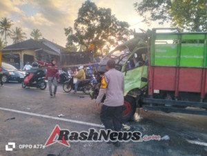 Tabrakan Beruntun Terjadi Lagi Polsek Kerambitan Segera Ambil Tindakan Kepolisian.