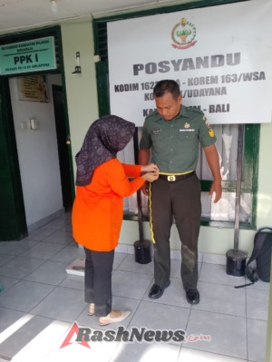 Deteksi dini penyakit tidak menular (PTM), Kodim 1623/Karangasem gelar kegiatan sekrining melalui posbindu.