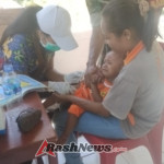Sertu Densius Berno Ajak Warga Aktif Ikut Posyandu di Wilayah Binaan