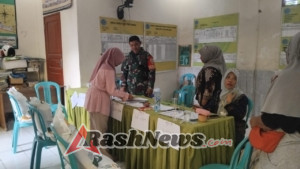 Pembagian Beras di Kelurahan Banjar Berjalan Aman dan Tertib