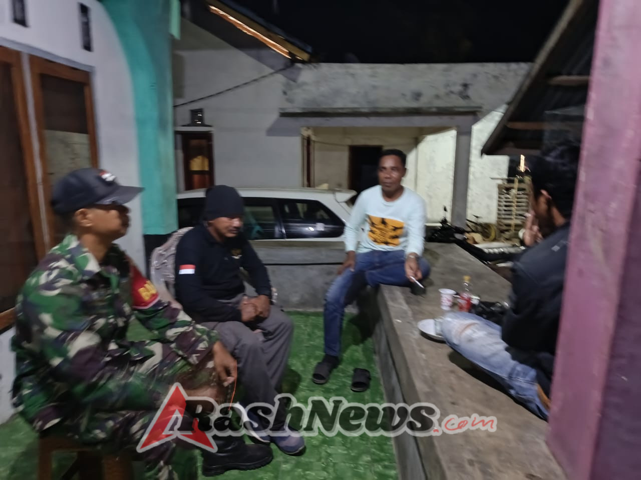 Warga Sambut Positif Ronda Malam Babinsa di Dusun Patula Timur